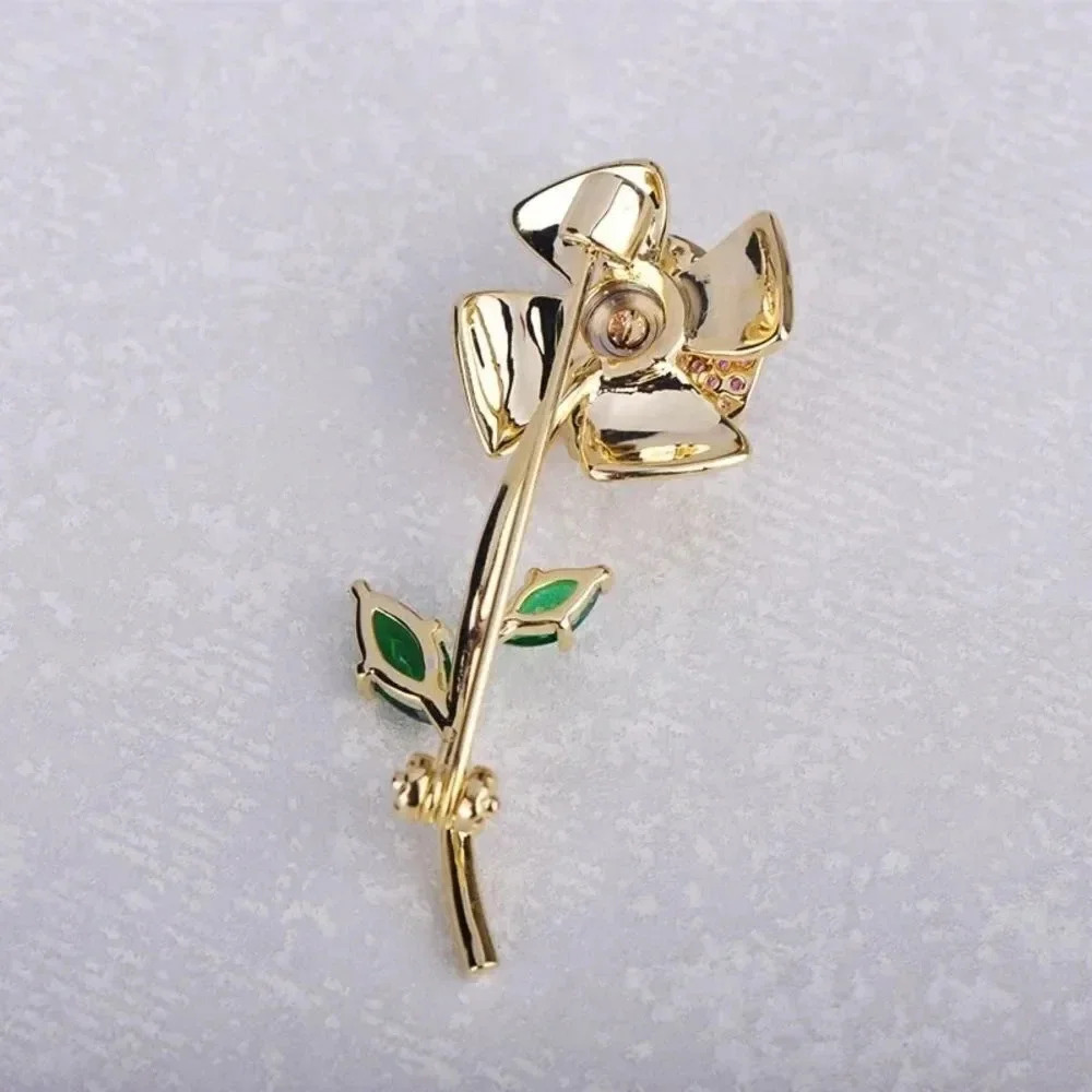 VQ Rotatable Windmill Brooch - Picture 3 of 8